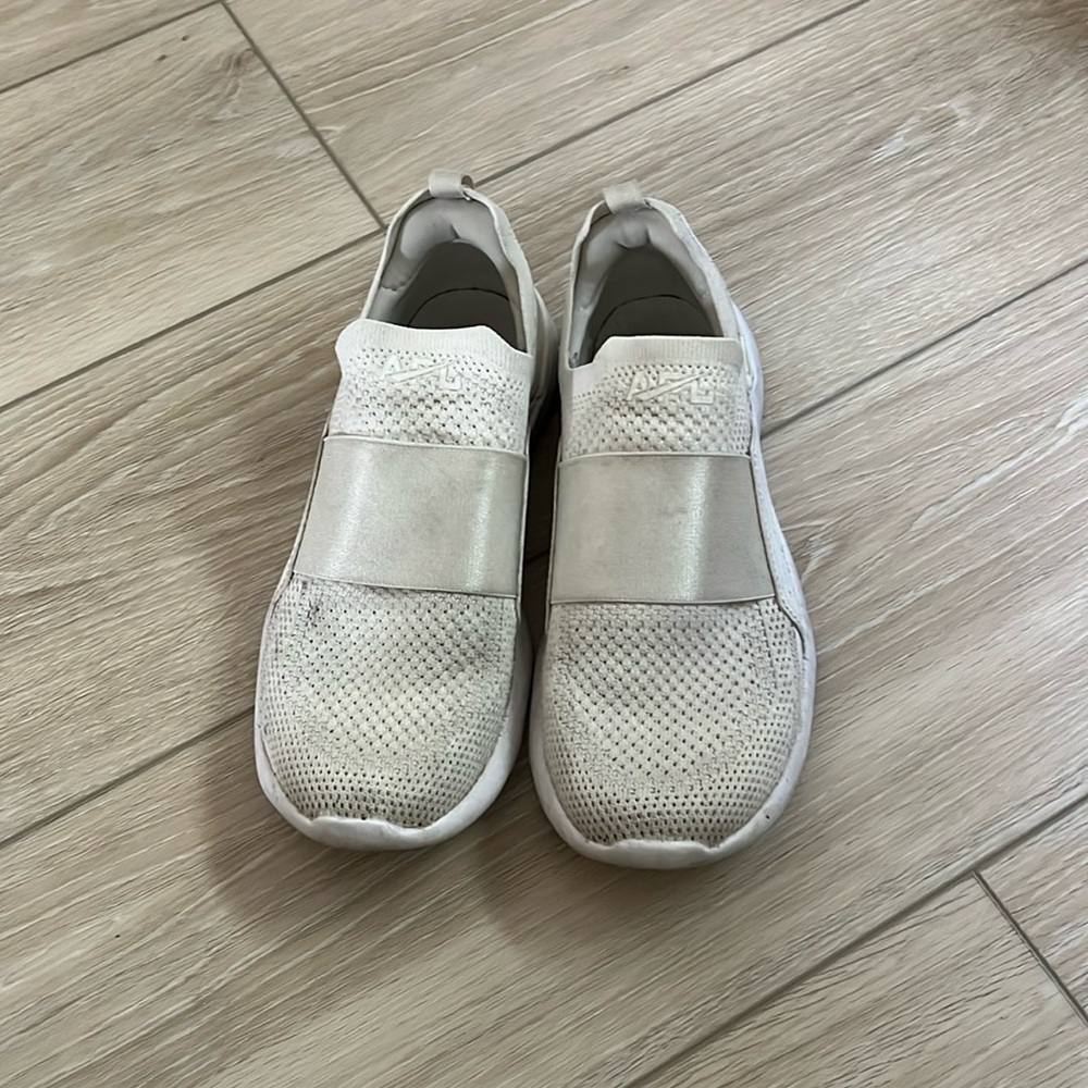 APL tech loom bliss running shoes white